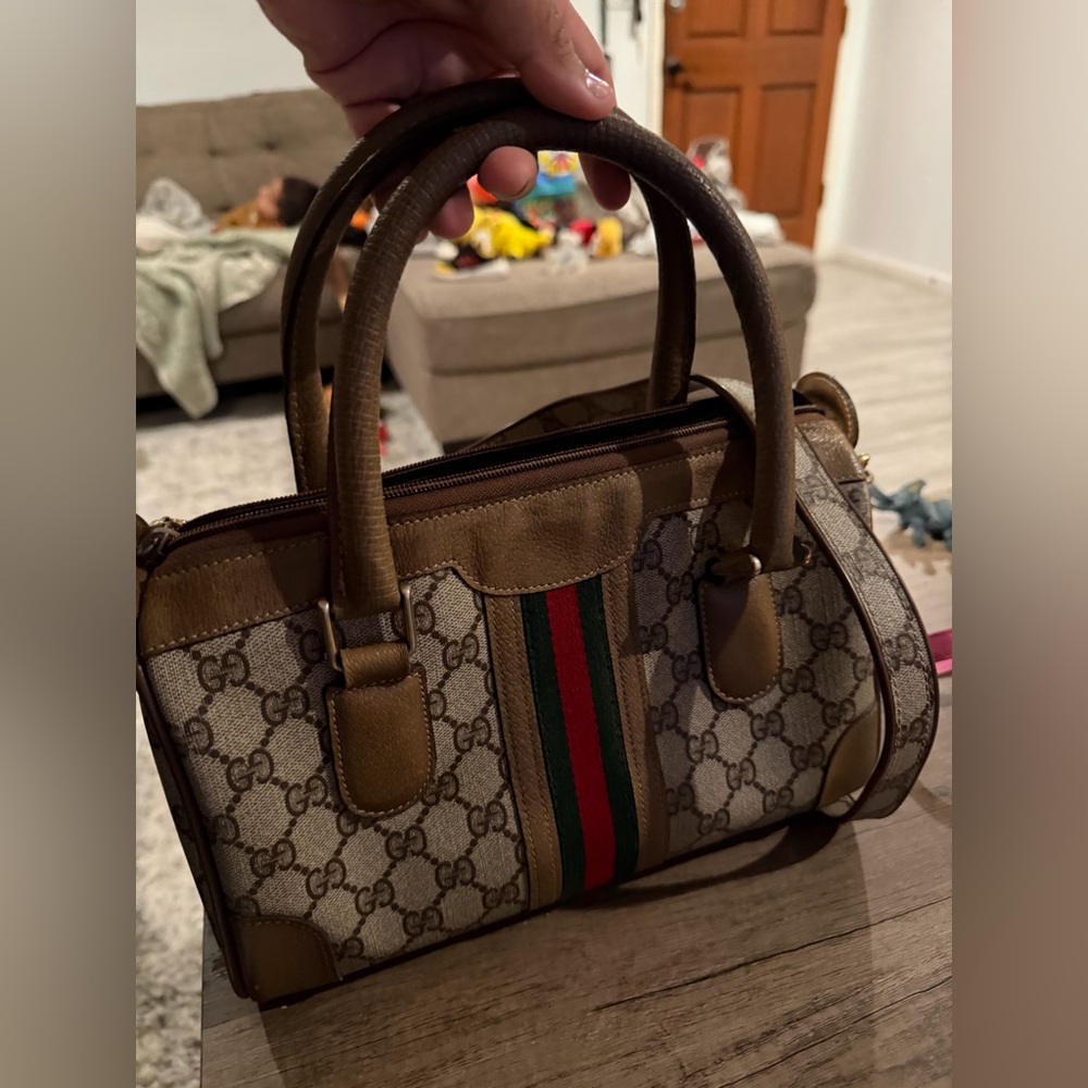 Gucci Beige and Green Satchel - Picture 3 of 9